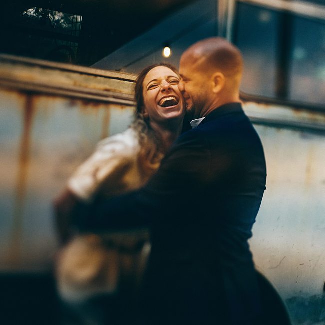 Complicité entre les mariés