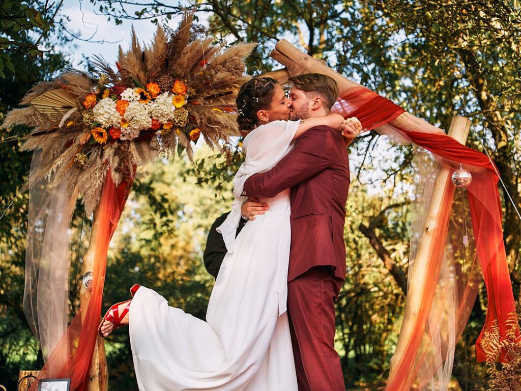 le baiser des mariés